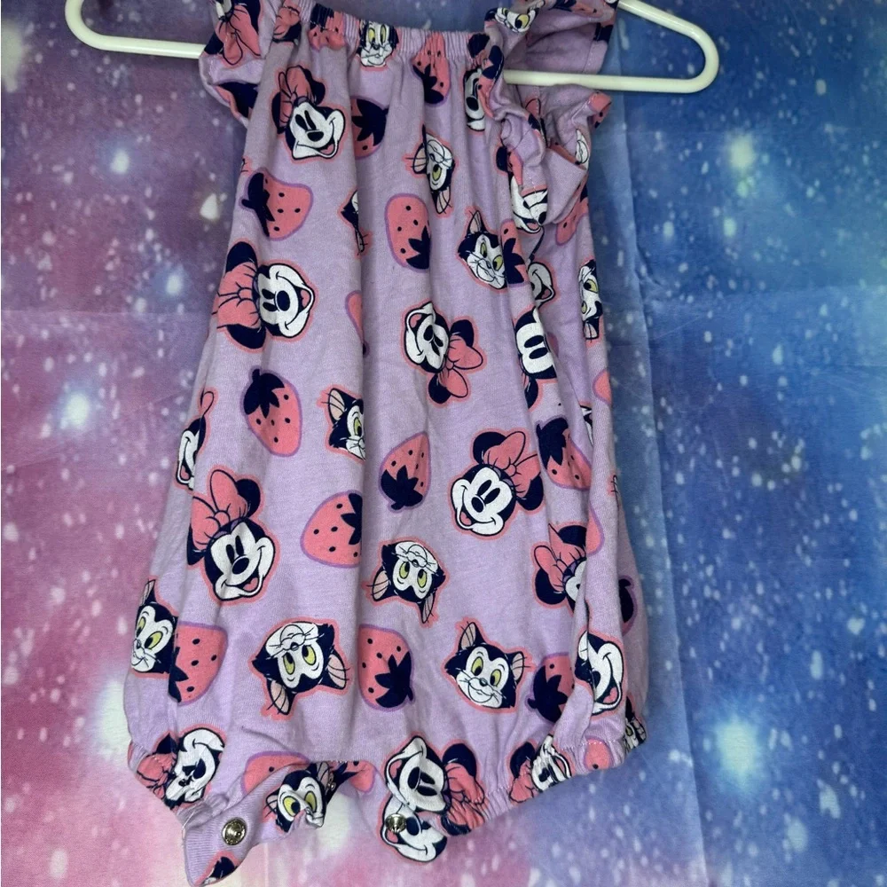 Minnie Mouse and figaro strawberry romper 🛍